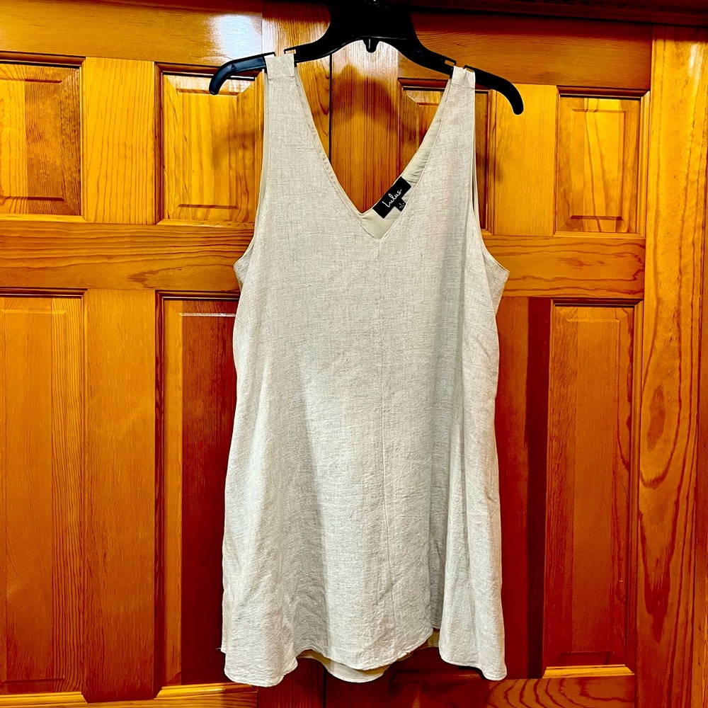 Lulus mini dress/tunic with side pockets